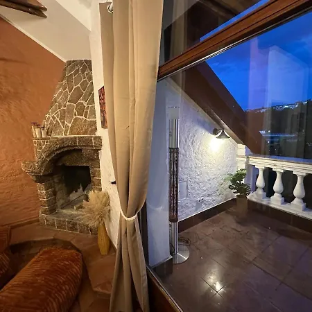Honor-penthouse Apartment *