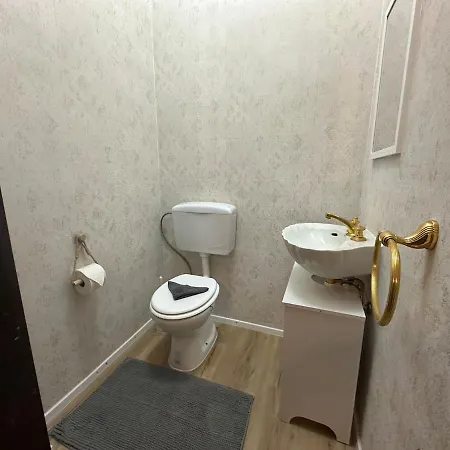 Honor-penthouse Apartment *
